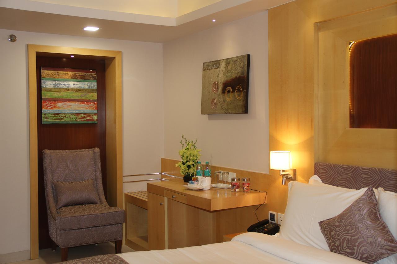 Golden Gate Otel Indore Dış mekan fotoğraf